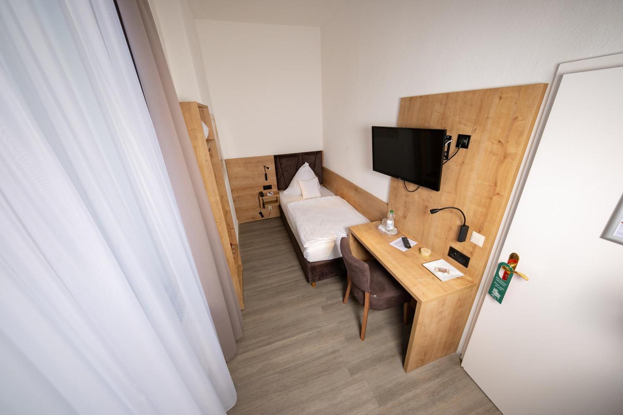 Hotel Alpha هانوفر المظهر الخارجي الصورة