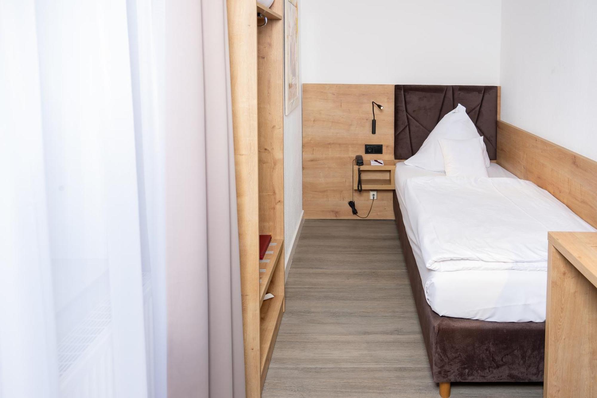 Hotel Alpha هانوفر المظهر الخارجي الصورة